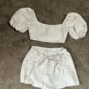 Brand new Amenah 2-piece linen rayon blend set